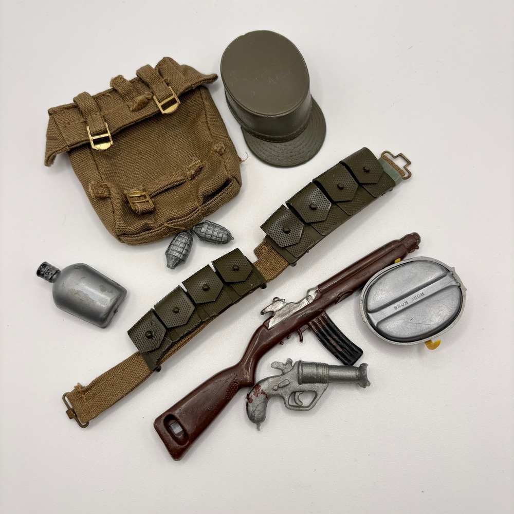 Vintage GI Joe Marine Beachhead Attack Accessory Lot Field Pack Rifle Belt Cap